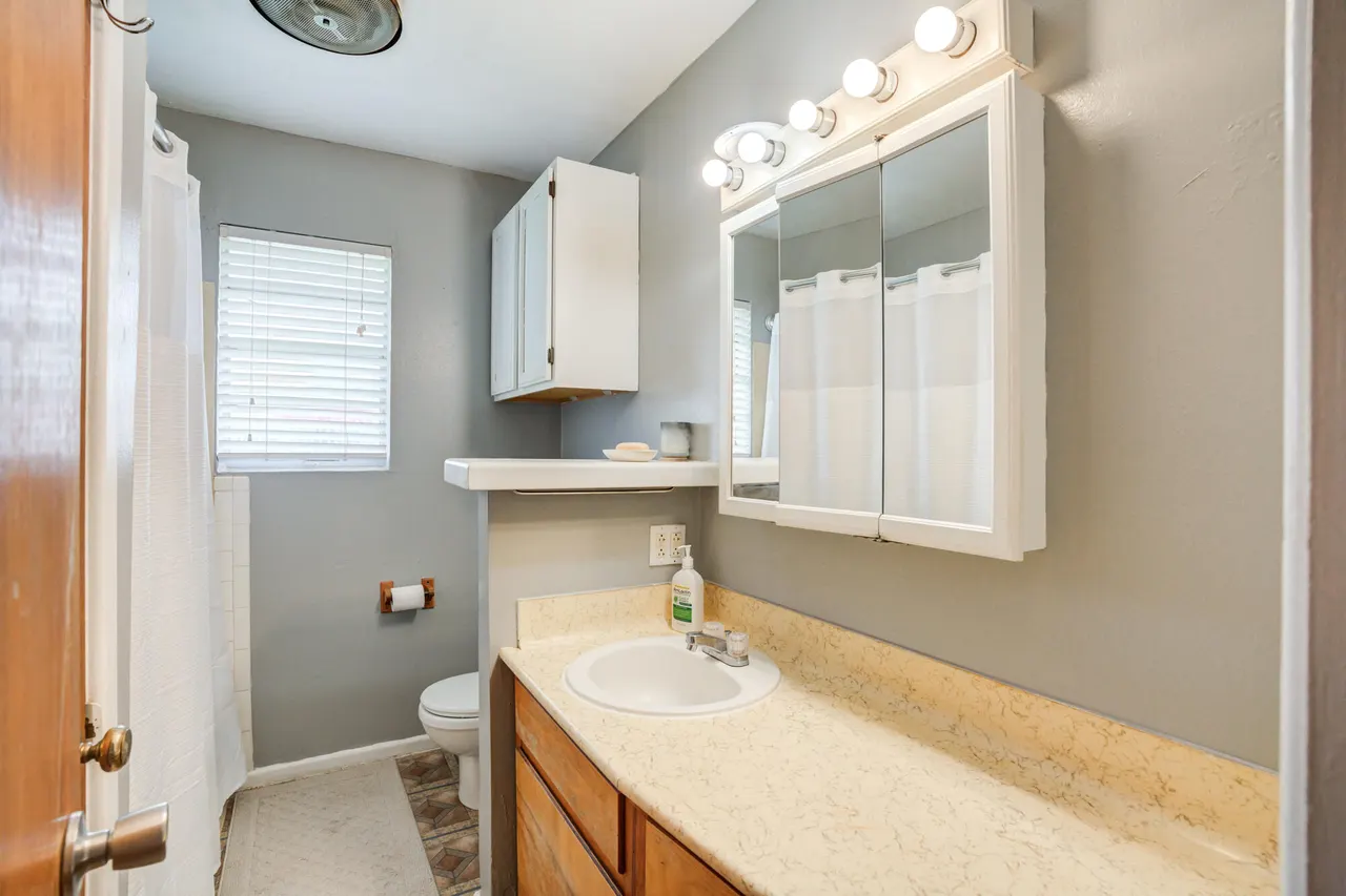 Photo 11 — 608 6th Street, Wolfforth, TX 79382