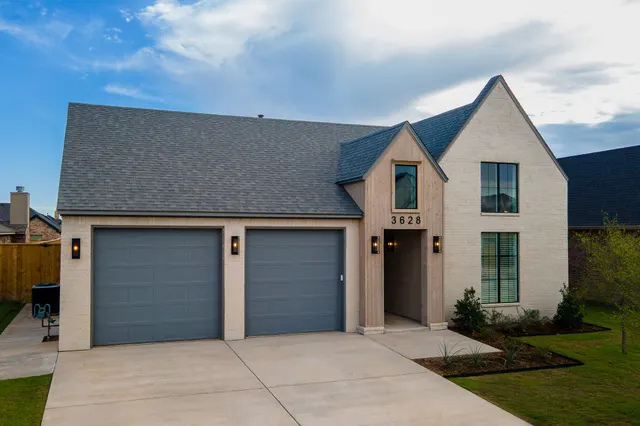 Photo 2 — 3628 122nd Street, Lubbock, TX 79423