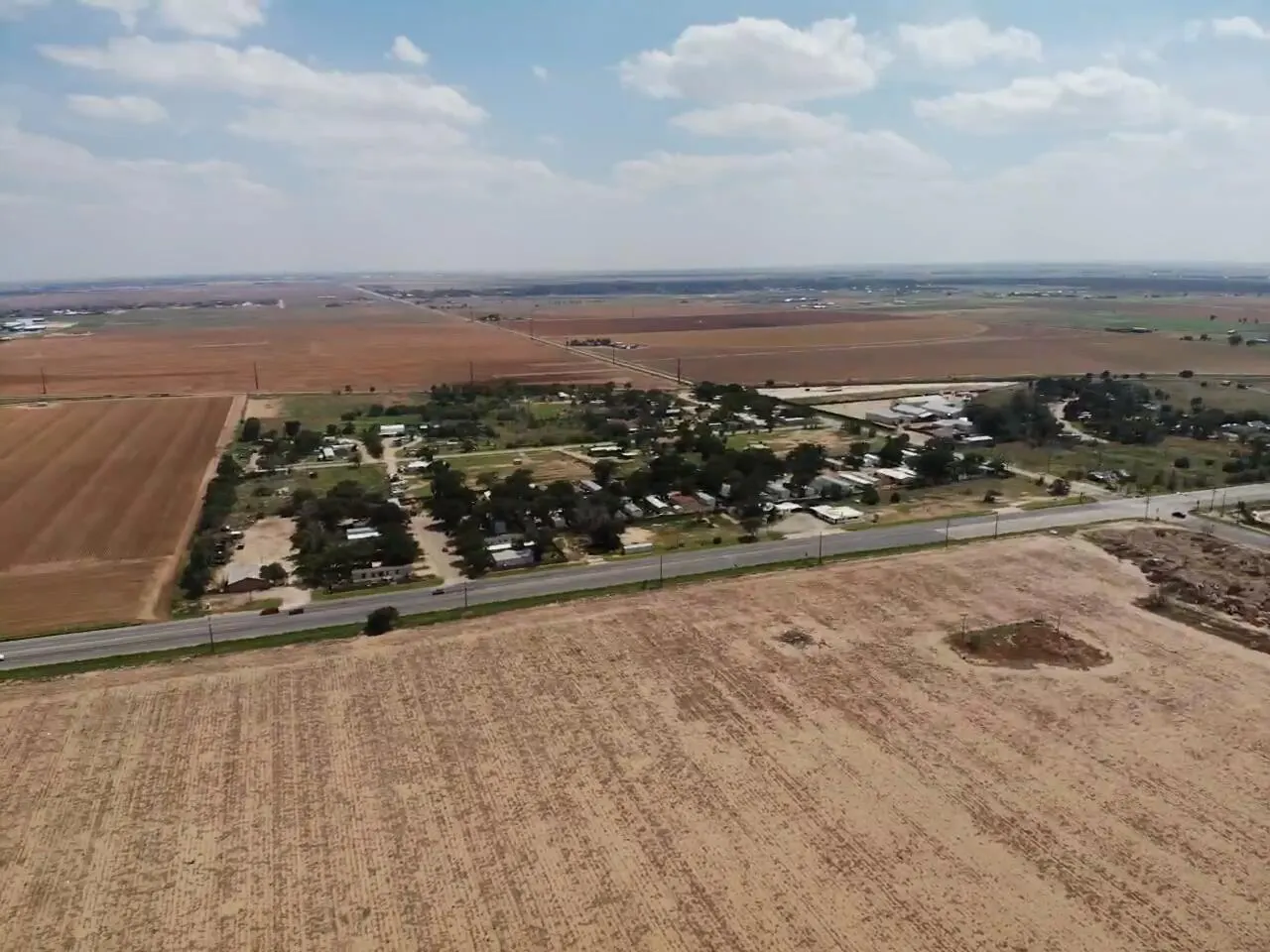 Photo 8 — 9310 4th Street, Lubbock, TX 79416
