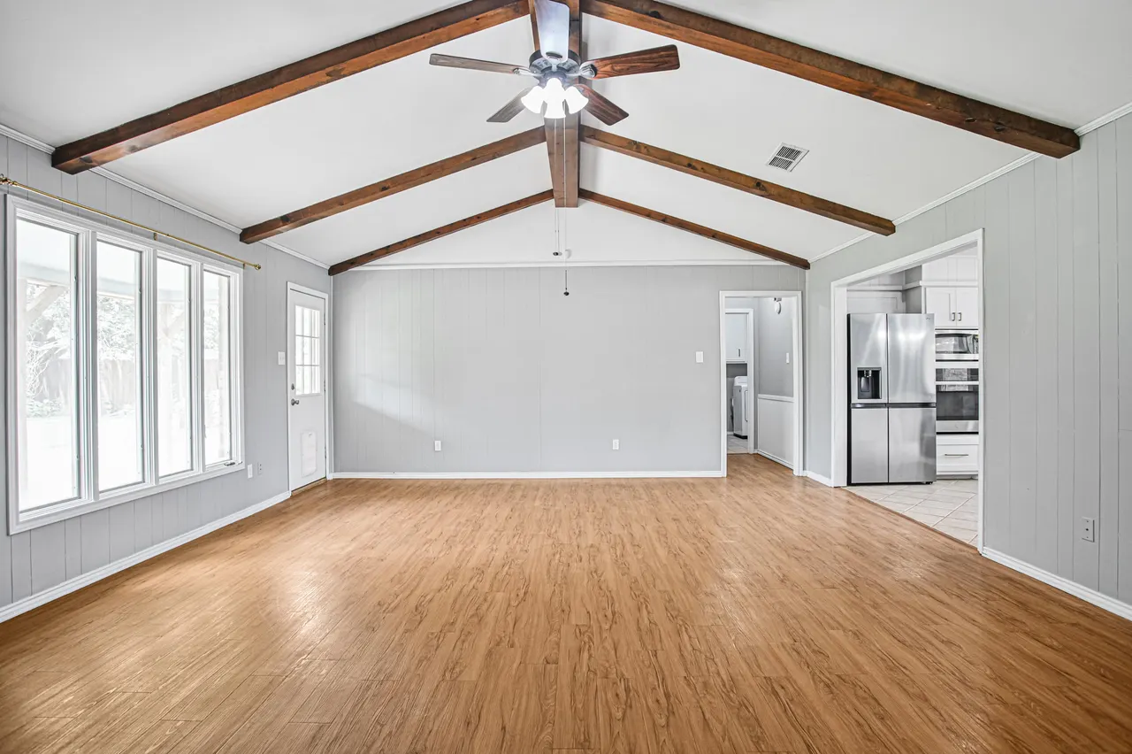 Photo 4 — 5415 93rd Street, Lubbock, TX 79424