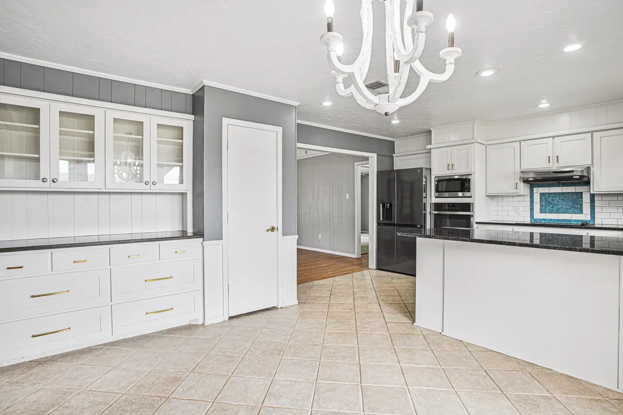 Photo 10 — 5415 93rd Street, Lubbock, TX 79424