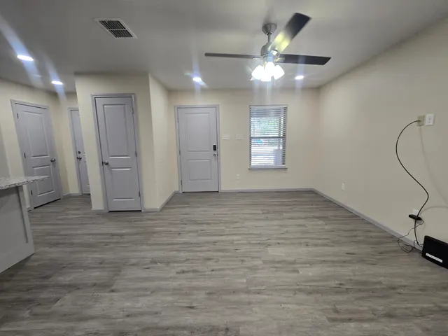 Photo 2 — 3809 36th Street, Lubbock, TX 79413