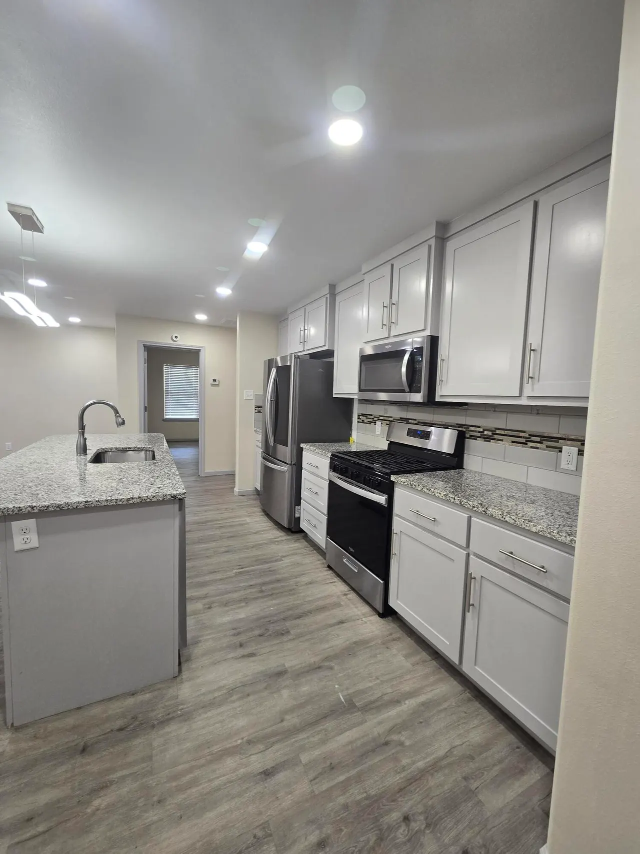 Photo 6 — 3809 36th Street, Lubbock, TX 79413