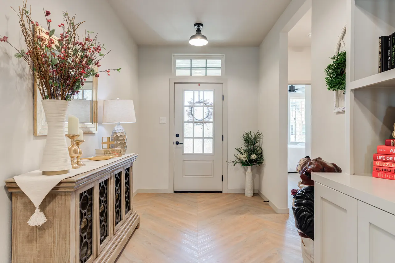 Photo 4 — 3716 128th Street, Lubbock, TX 79423
