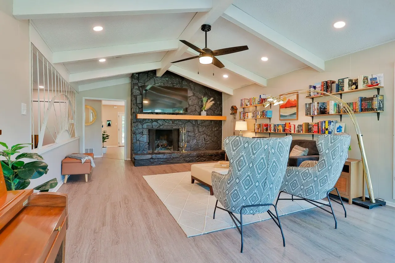Photo 10 — 22 Foothill Drive, Ransom Canyon, TX 79366
