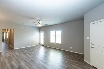 Photo 5 — 1220 Preston Trail B, Wolfforth, TX 79382