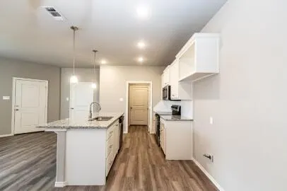 Photo 8 — 1220 Preston Trail B, Wolfforth, TX 79382
