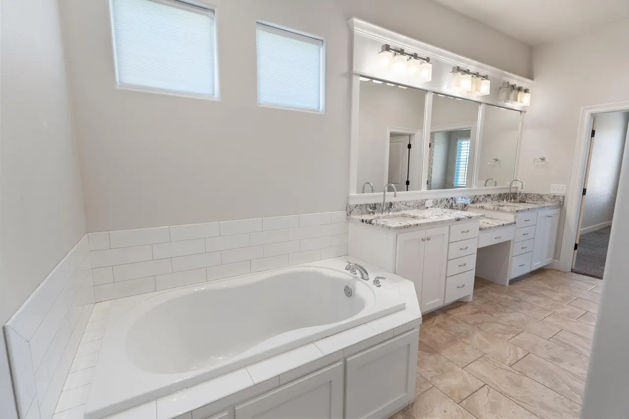 Photo 17 — 7036 100th Street, Lubbock, TX 79424