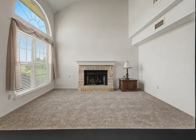 Photo 2 — 405 N Evanston Avenue, Lubbock, TX 79416