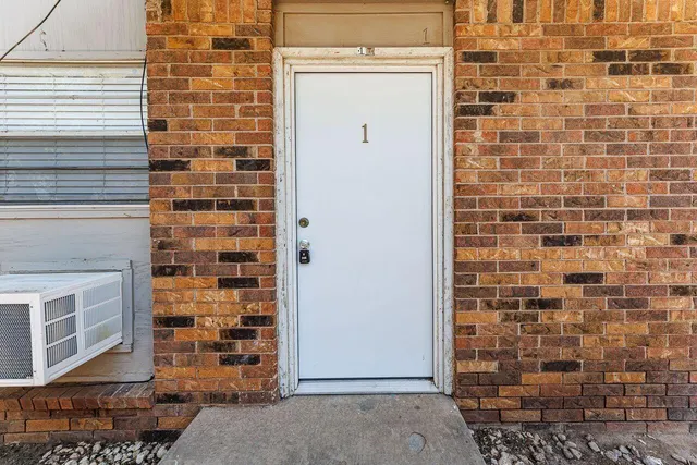 Photo 5 — 3201 35th Street 1, Lubbock, TX 79413