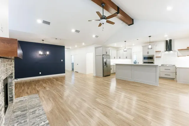 Photo 6 — 6945 103rd Street, Lubbock, TX 79424