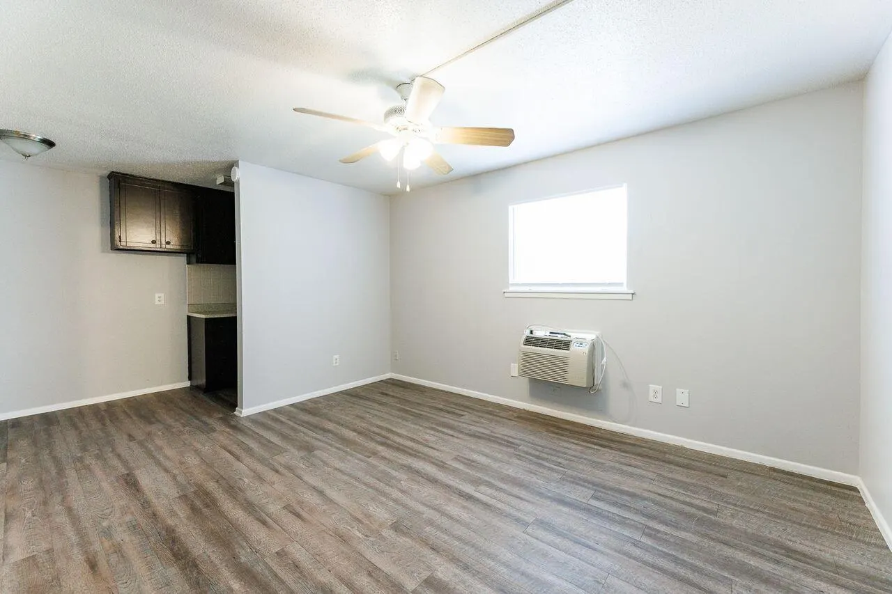 Photo 7 — 3201 35th Street 5, Lubbock, TX 79413