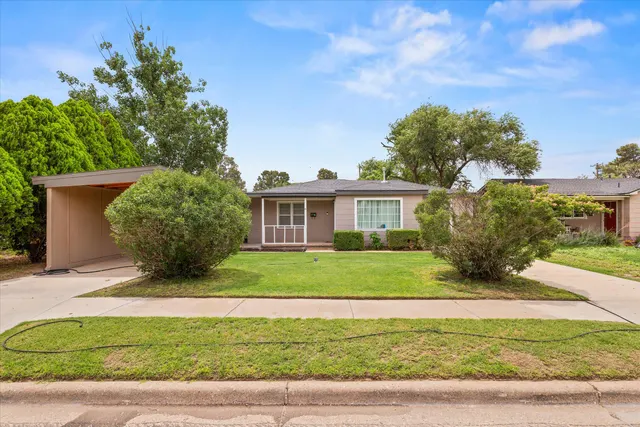 Front exterior — 516 Double U Drive, Levelland, TX 79336