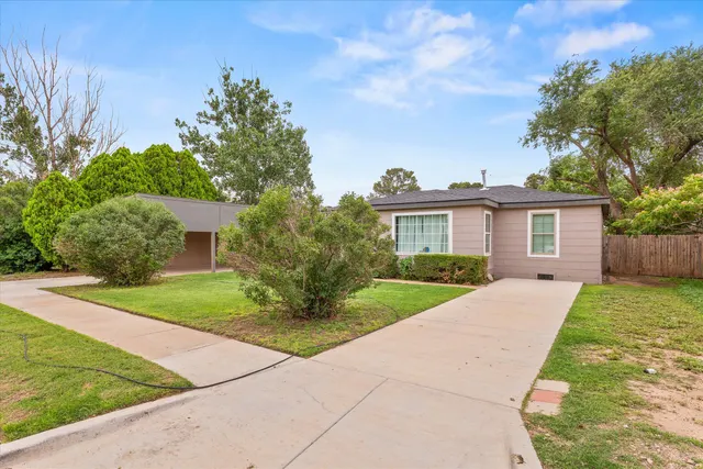 Photo 2 — 516 Double U Drive, Levelland, TX 79336