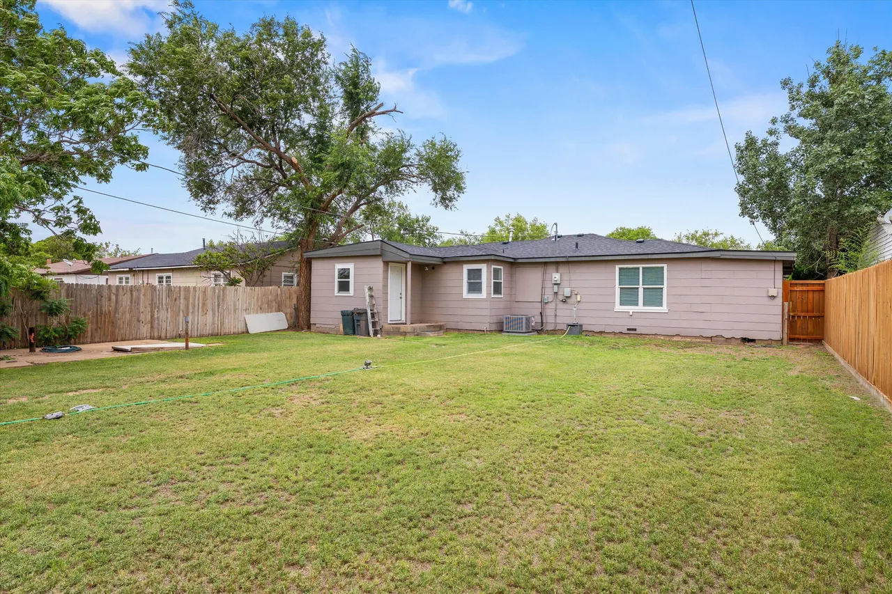 Photo 22 — 516 Double U Drive, Levelland, TX 79336