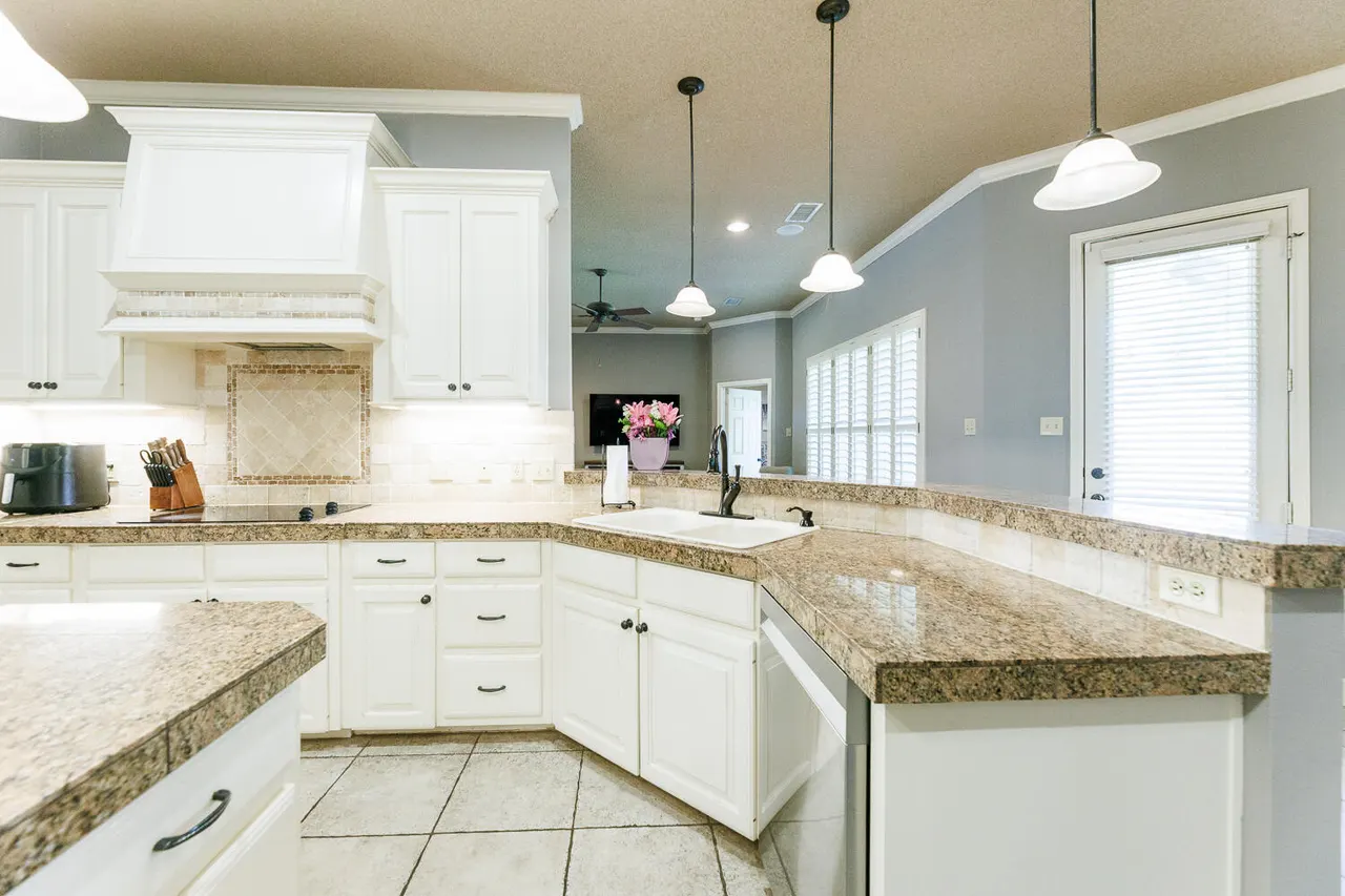 Photo 36 — 3911 100th Street, Lubbock, TX 79423