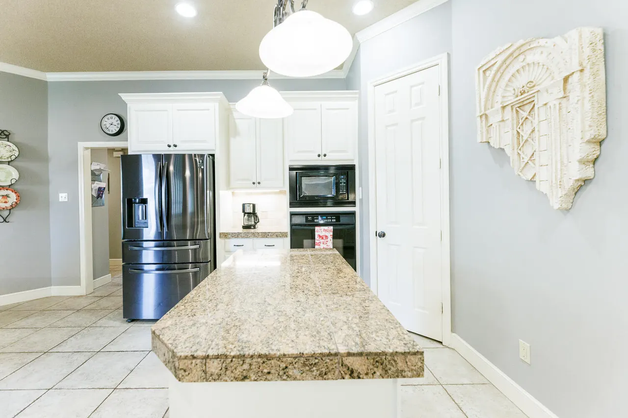 Photo 48 — 3911 100th Street, Lubbock, TX 79423