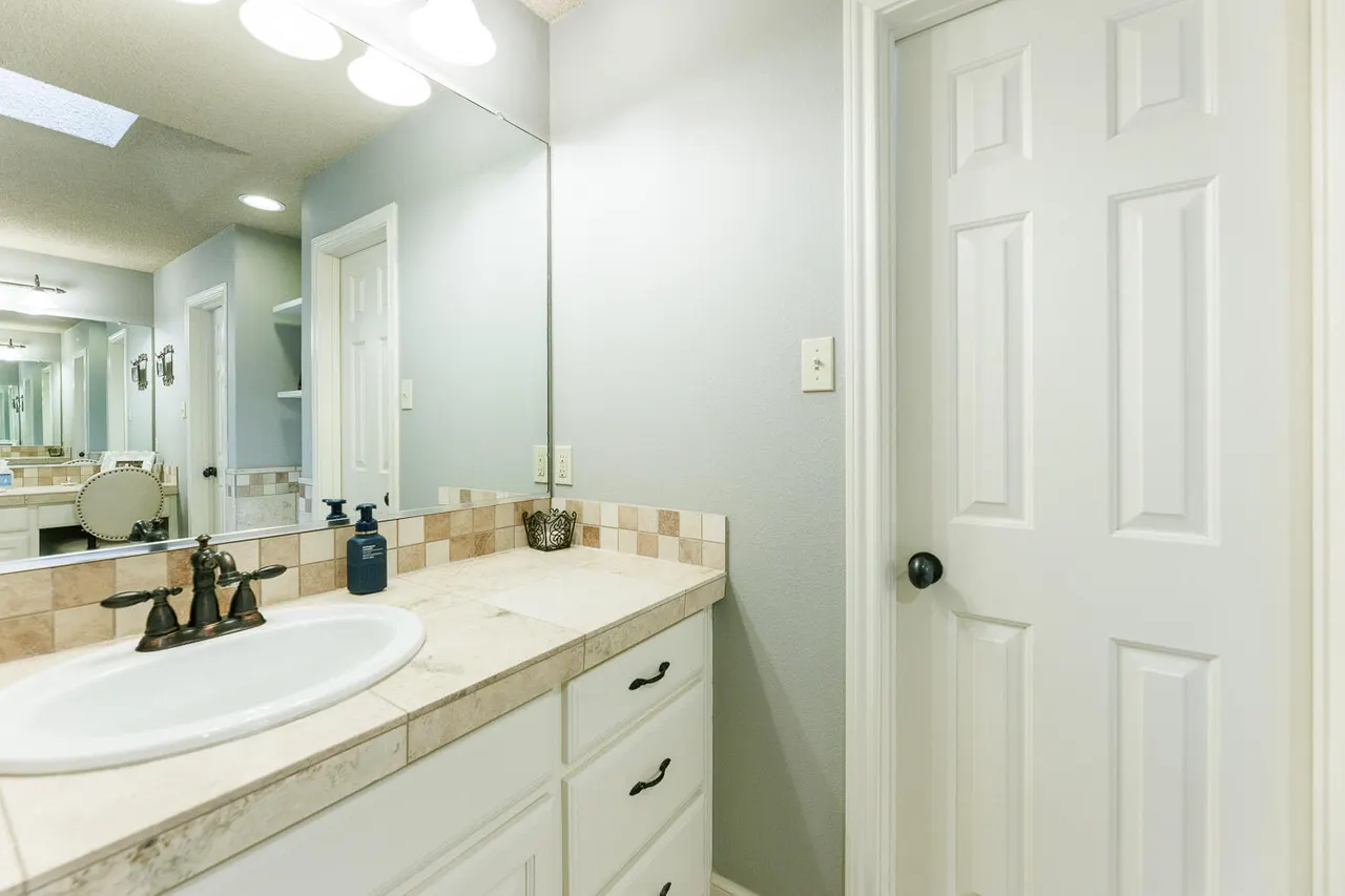 Photo 79 — 3911 100th Street, Lubbock, TX 79423