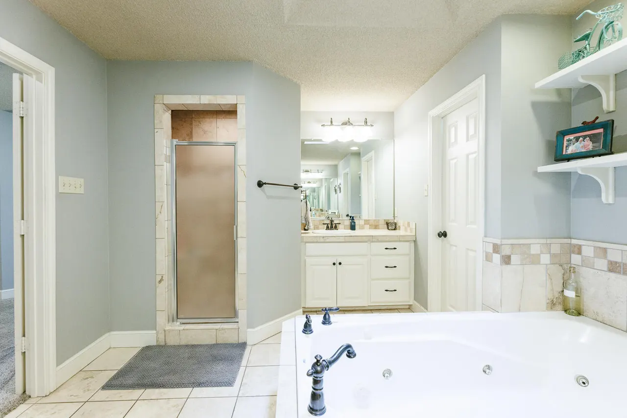 Photo 81 — 3911 100th Street, Lubbock, TX 79423