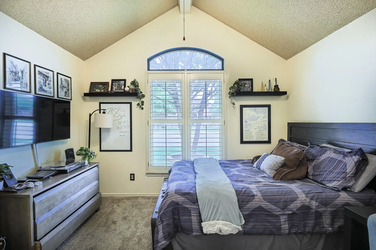 Photo 88 — 3911 100th Street, Lubbock, TX 79423
