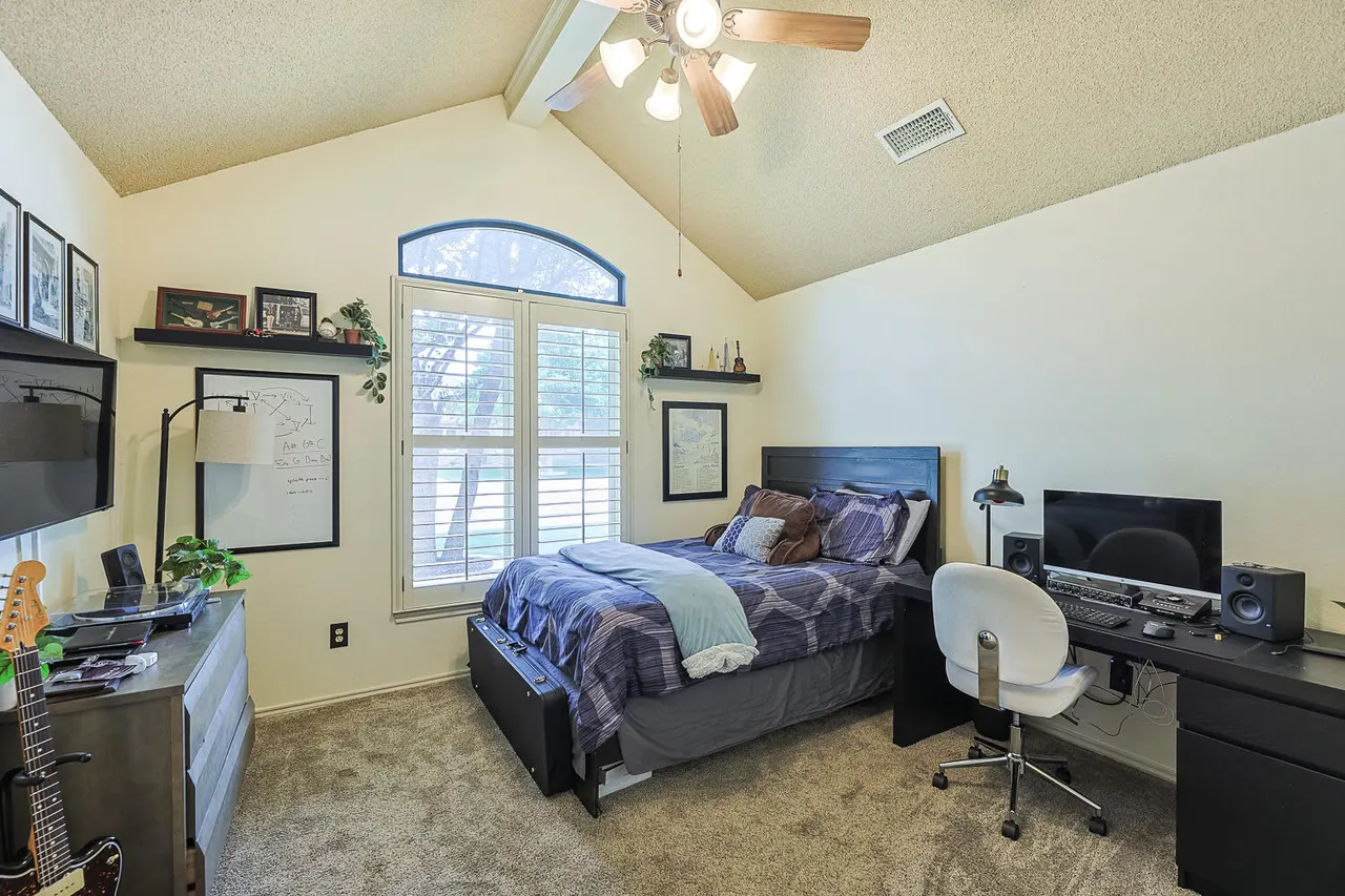 Photo 91 — 3911 100th Street, Lubbock, TX 79423