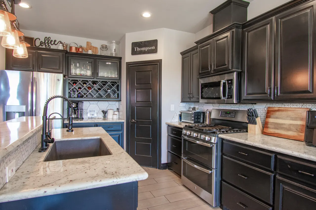 Photo 7 — 1005 Buffalo Court, Abernathy, TX 79311