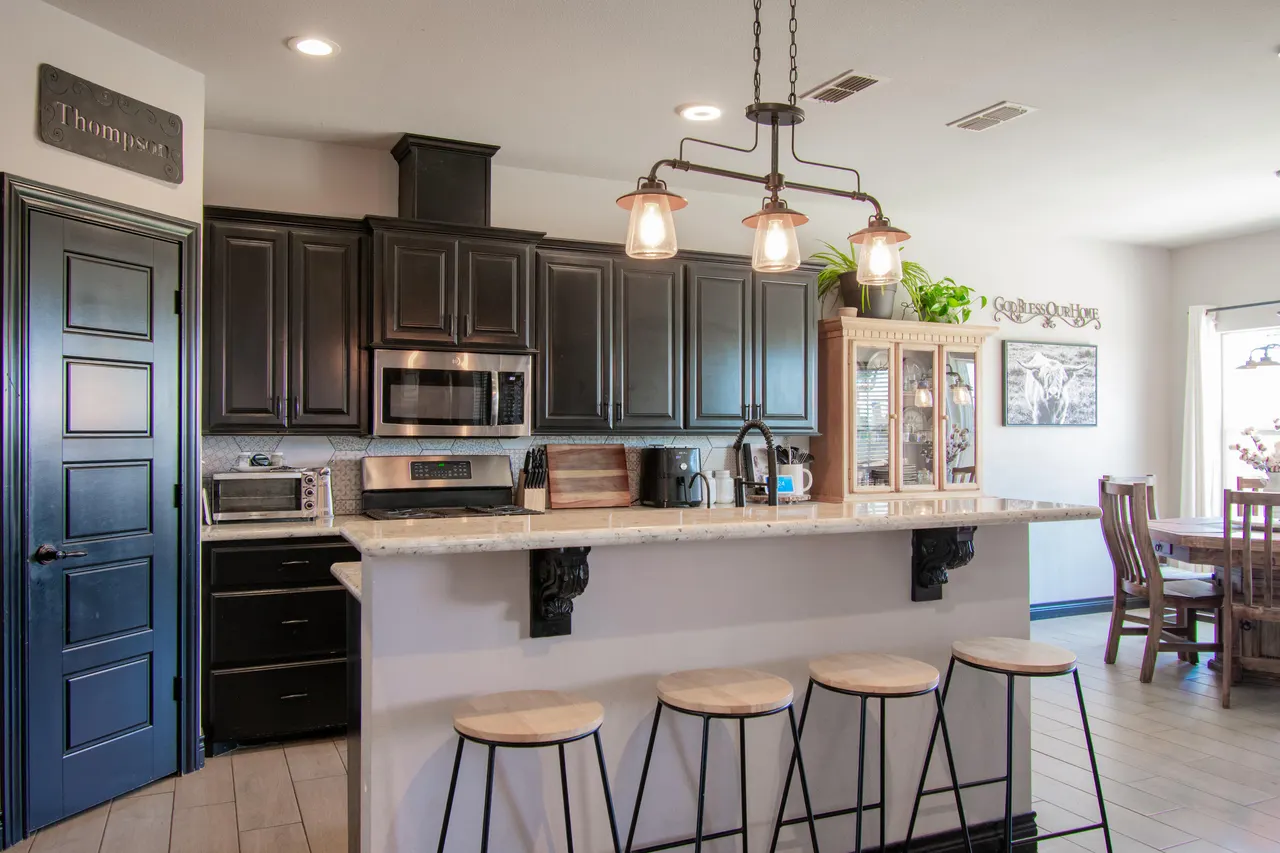 Photo 5 — 1005 Buffalo Court, Abernathy, TX 79311