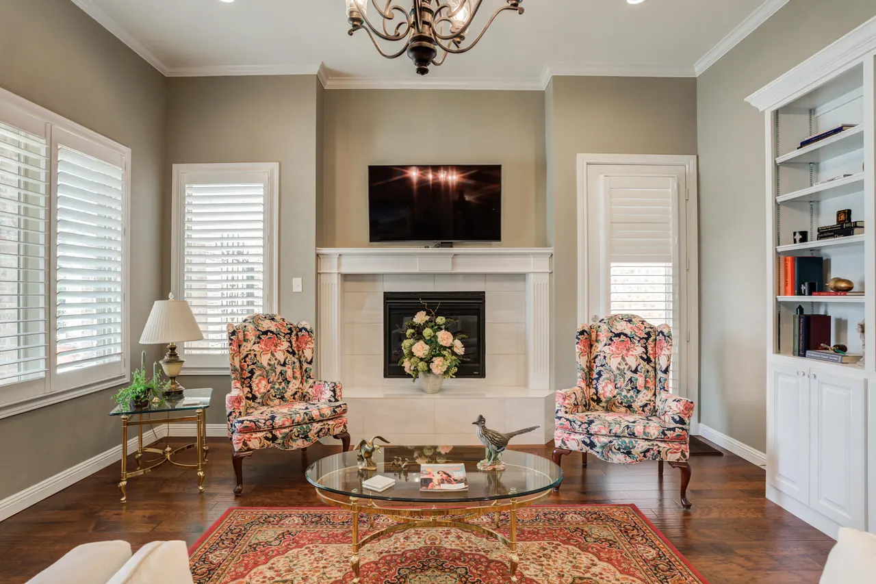 Photo 12 — 3825 59th Street, Lubbock, TX 79413