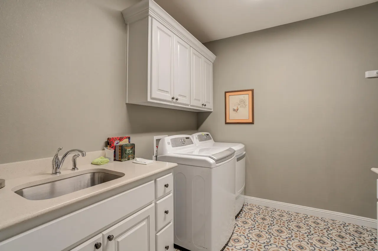 Photo 33 — 3825 59th Street, Lubbock, TX 79413