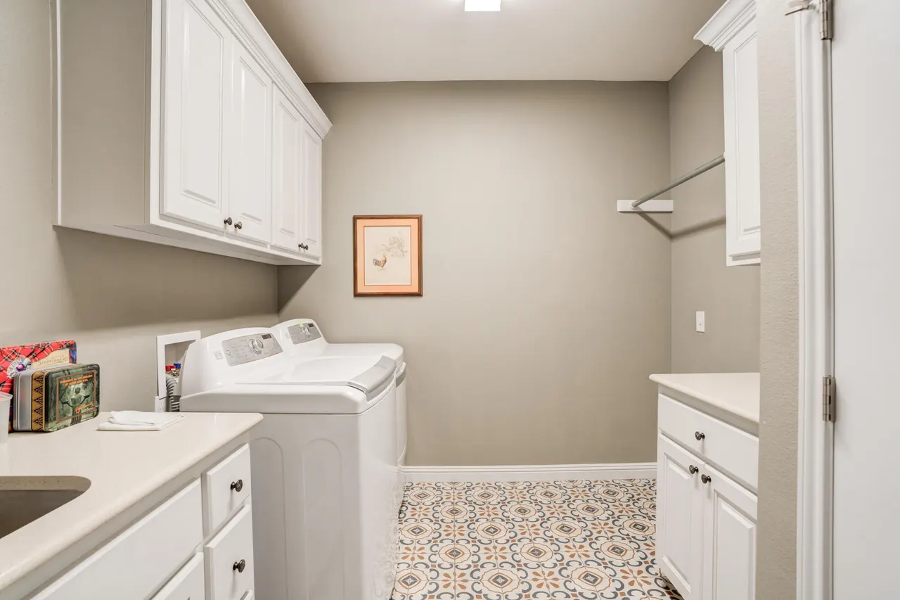 Photo 34 — 3825 59th Street, Lubbock, TX 79413