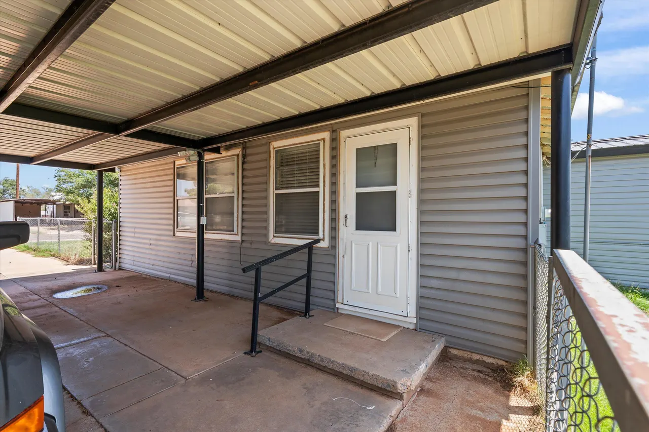 Photo 17 — 1838 8th Street, Levelland, TX 79336