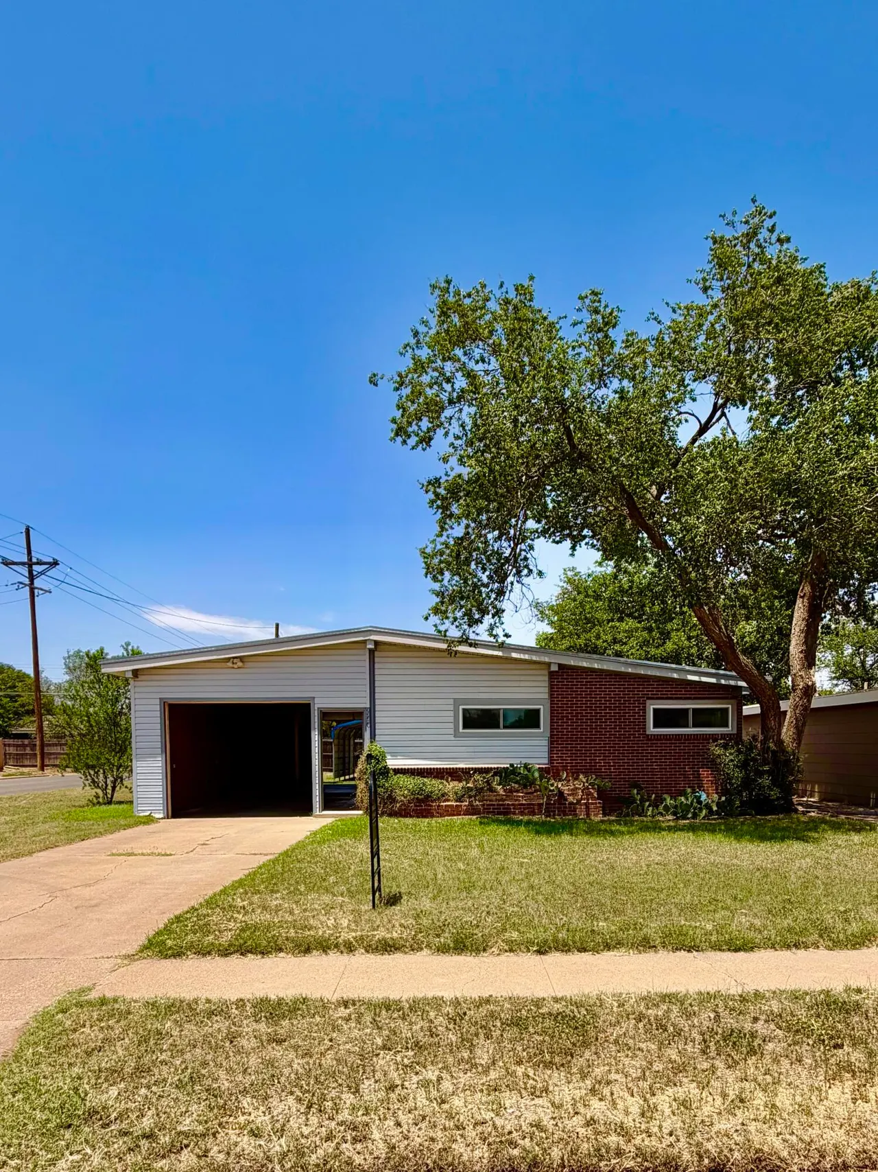 Front exterior — 4520 44th Street, Lubbock, TX 79414