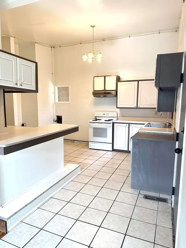 Photo 8 — 4520 44th Street, Lubbock, TX 79414