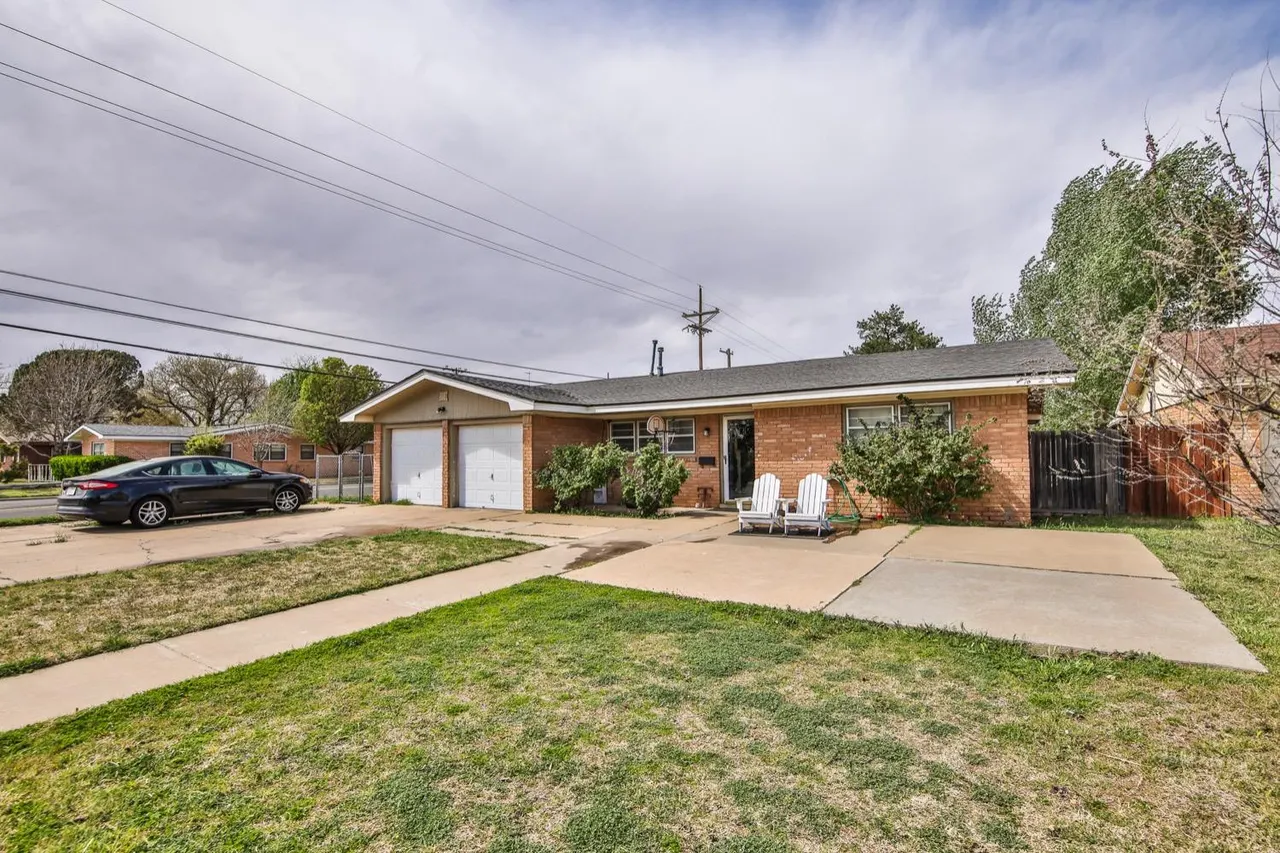 Photo 2 — 4720 46th Street, Lubbock, TX 79414