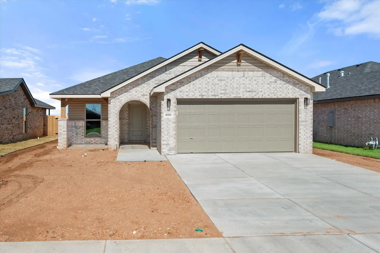 Photo 3 — 6313 Venita Avenue, Lubbock, TX 79407