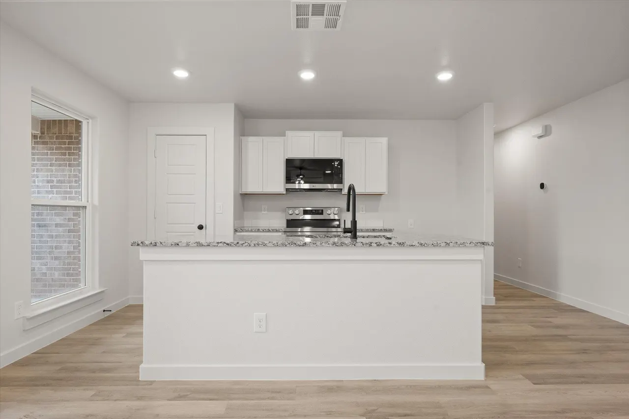 Photo 9 — 13812 Fremont Avenue, Lubbock, TX 79423