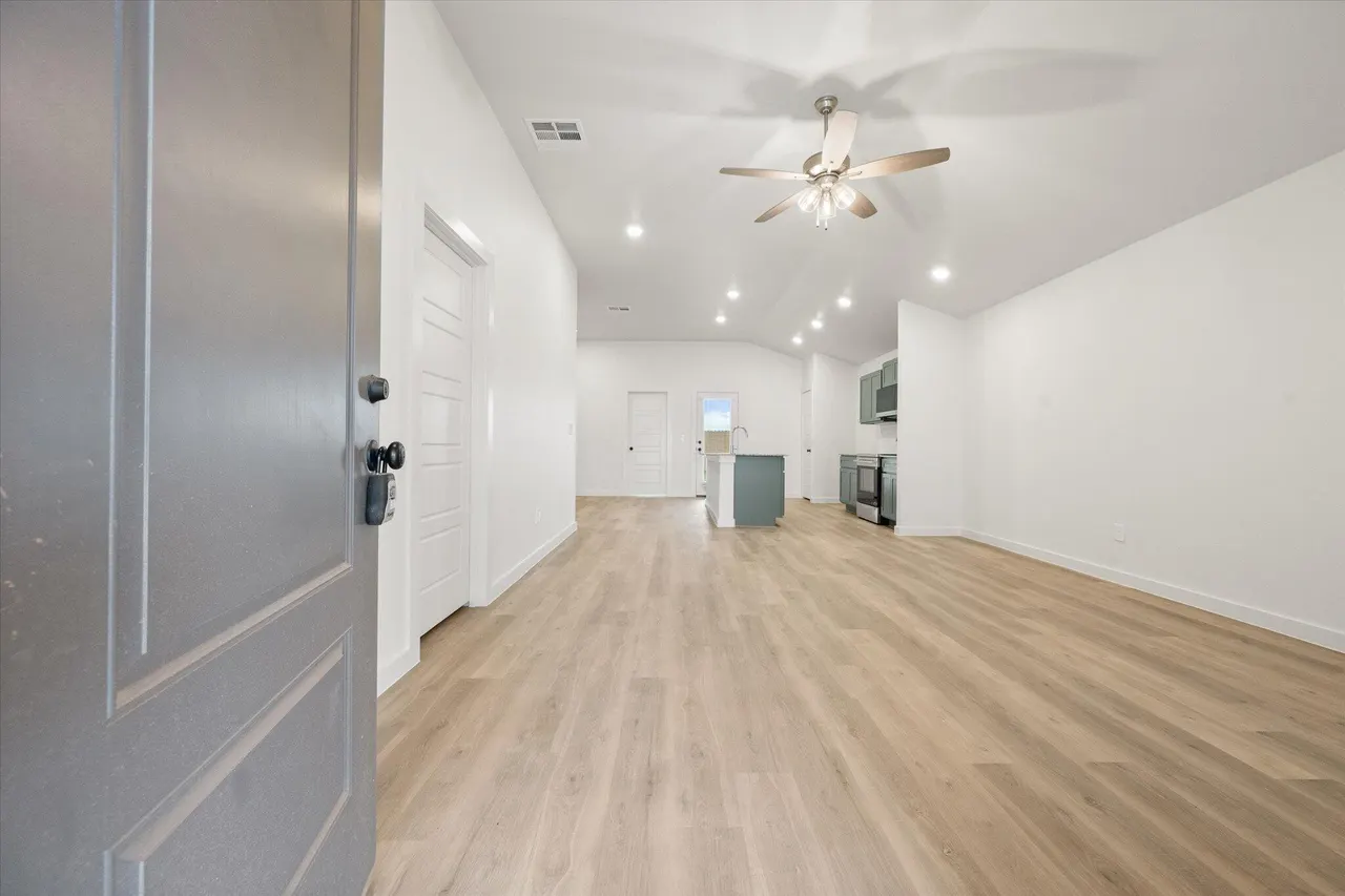 Photo 4 — 15420 Fulton Avenue, Lubbock, TX 79424