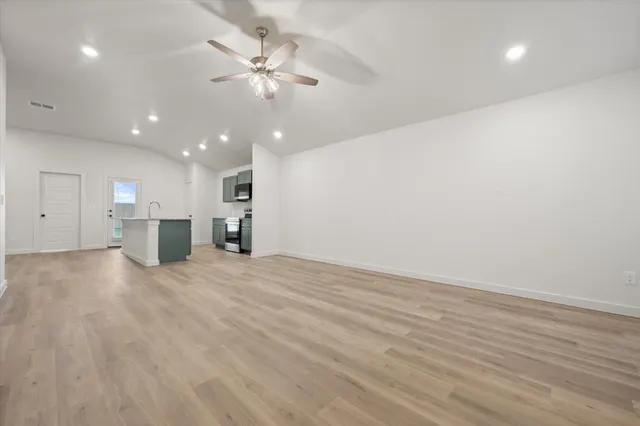 Photo 5 — 15420 Fulton Avenue, Lubbock, TX 79424