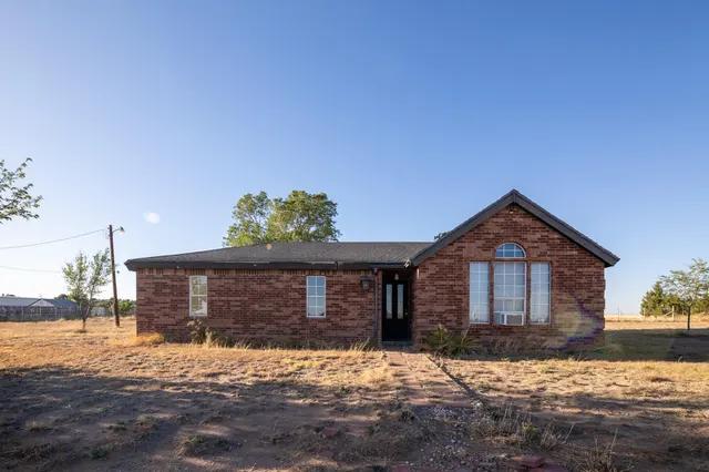 Photo 2 — 6917 E State Road 114, Lubbock, TX 79407