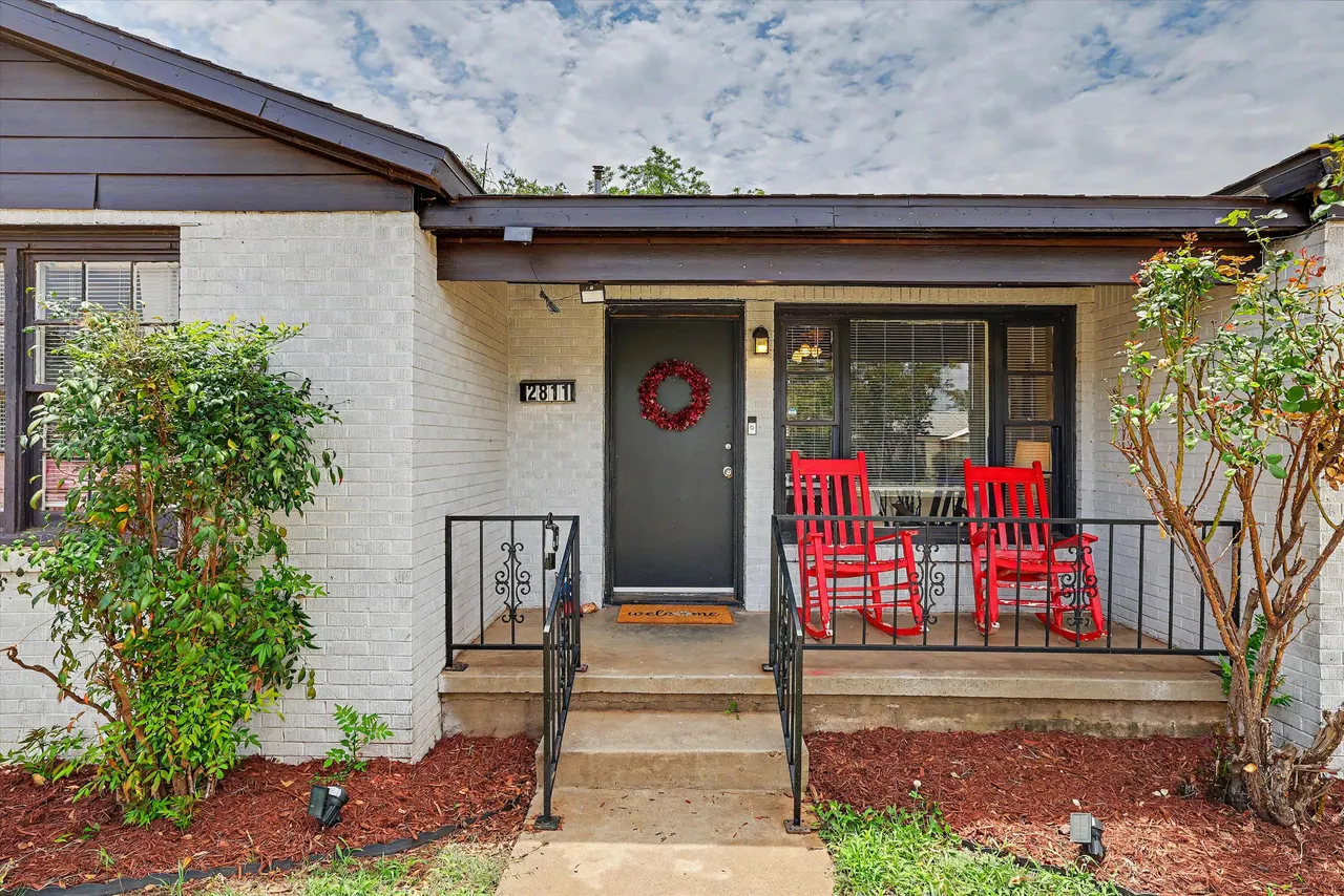 Front exterior — 2811 35th Street, Lubbock, TX 79413
