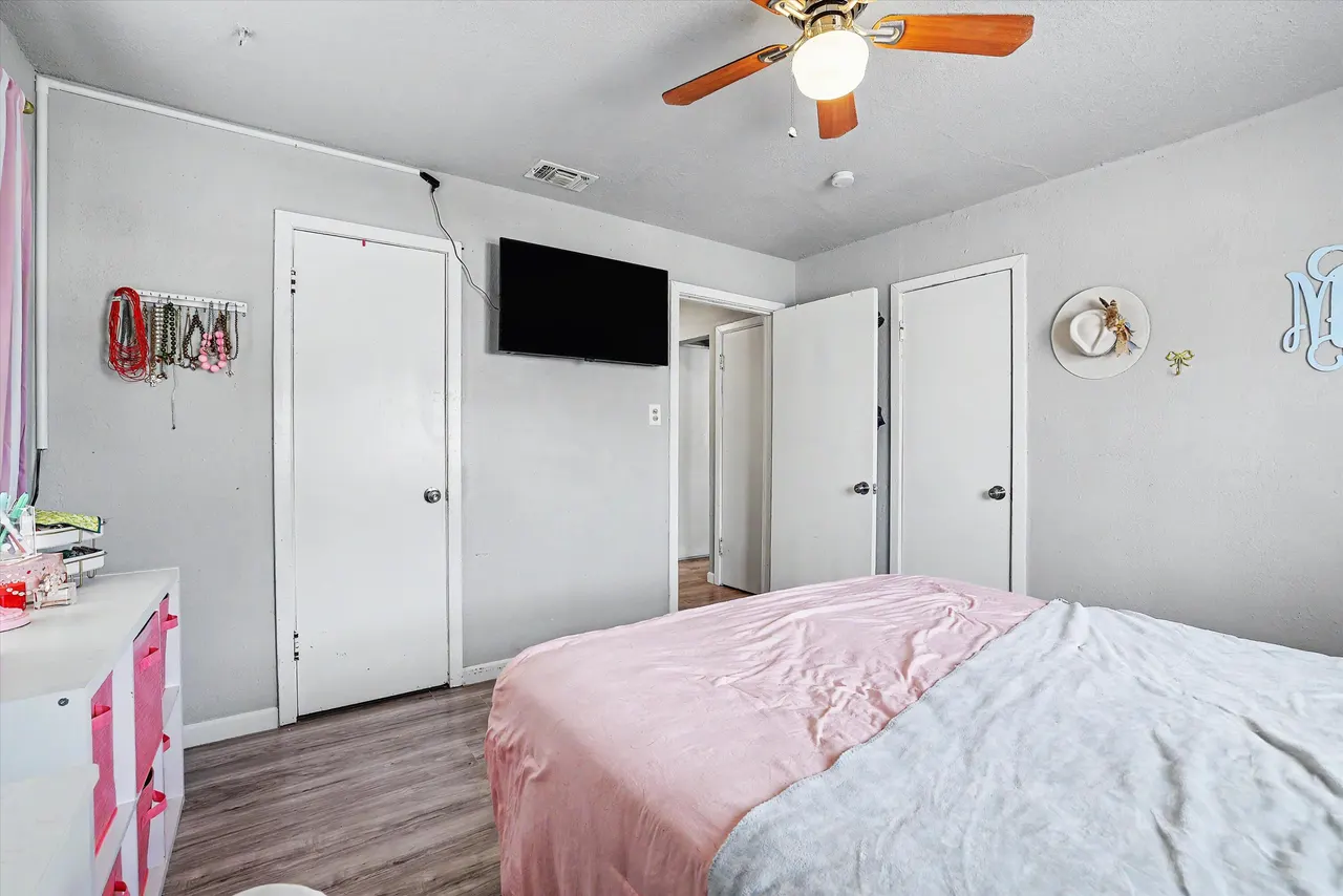Photo 13 — 2811 35th Street, Lubbock, TX 79413