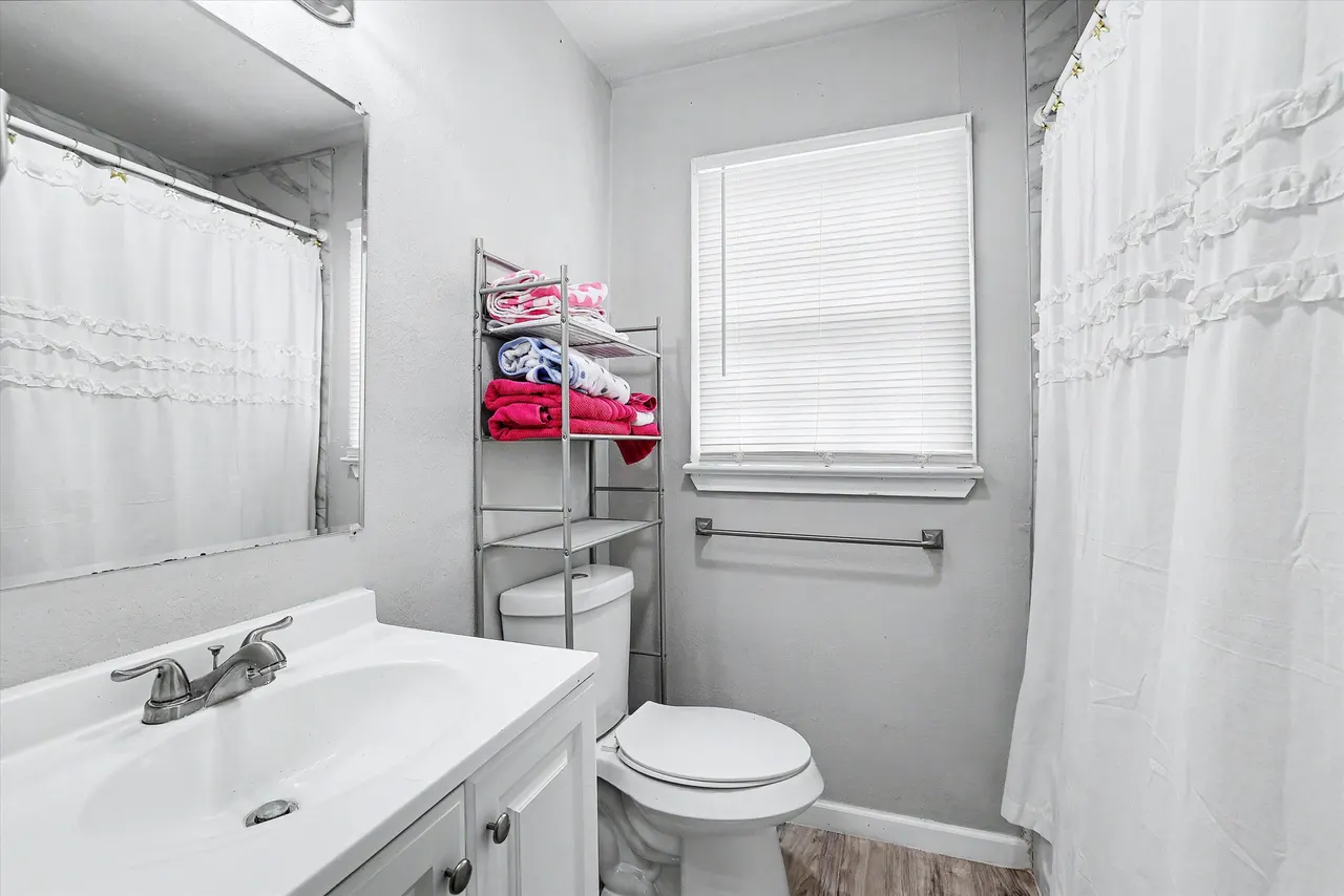 Photo 14 — 2811 35th Street, Lubbock, TX 79413