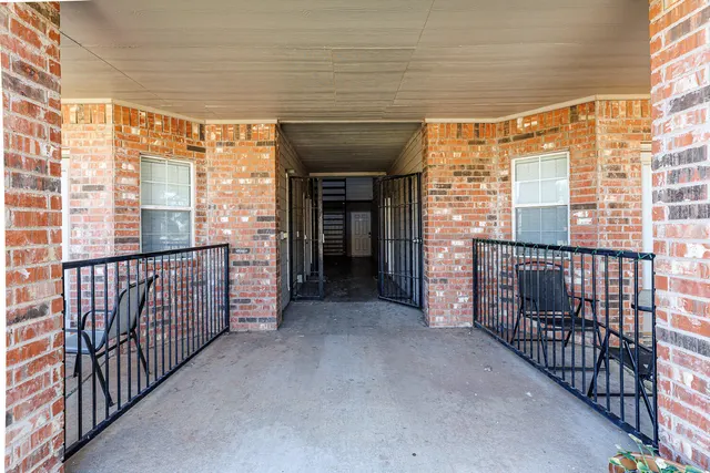 Photo 6 — 5839 7th Street, Lubbock, TX 79416