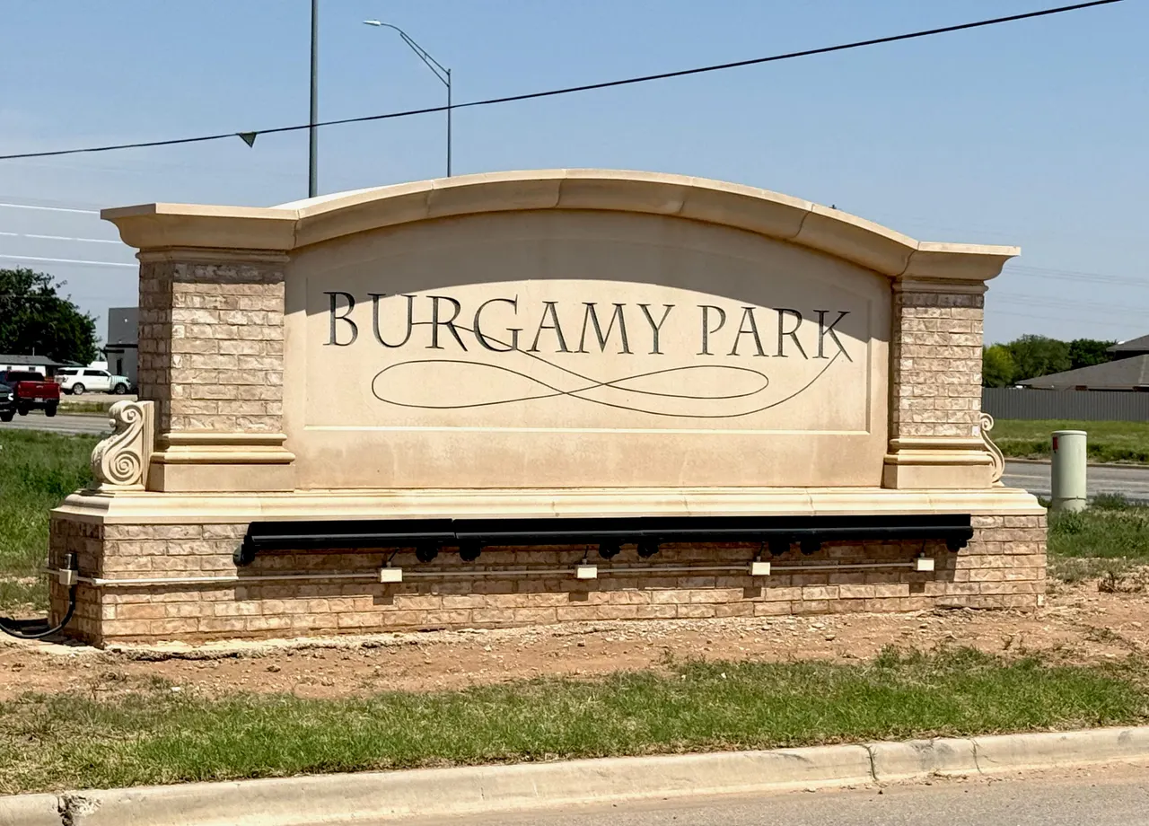 Front exterior — 6905 17th Street, Lubbock, TX 79416