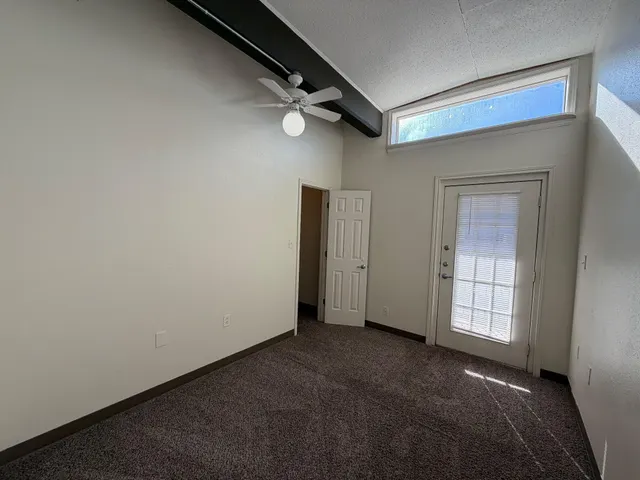 Photo 5 — 1619 University Avenue 4, Lubbock, TX 79401
