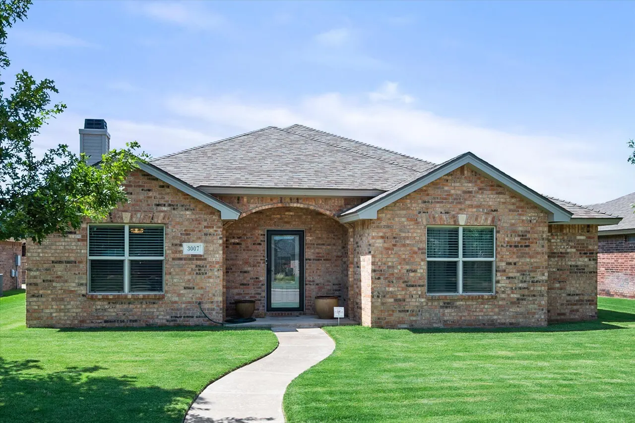 Front exterior — 3007 111th Street, Lubbock, TX 79423