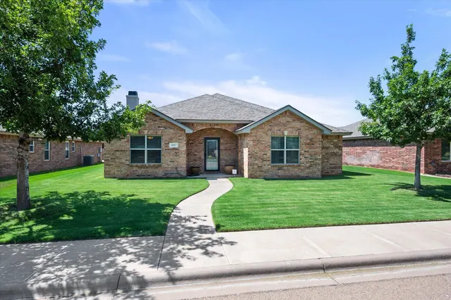Photo 4 — 3007 111th Street, Lubbock, TX 79423