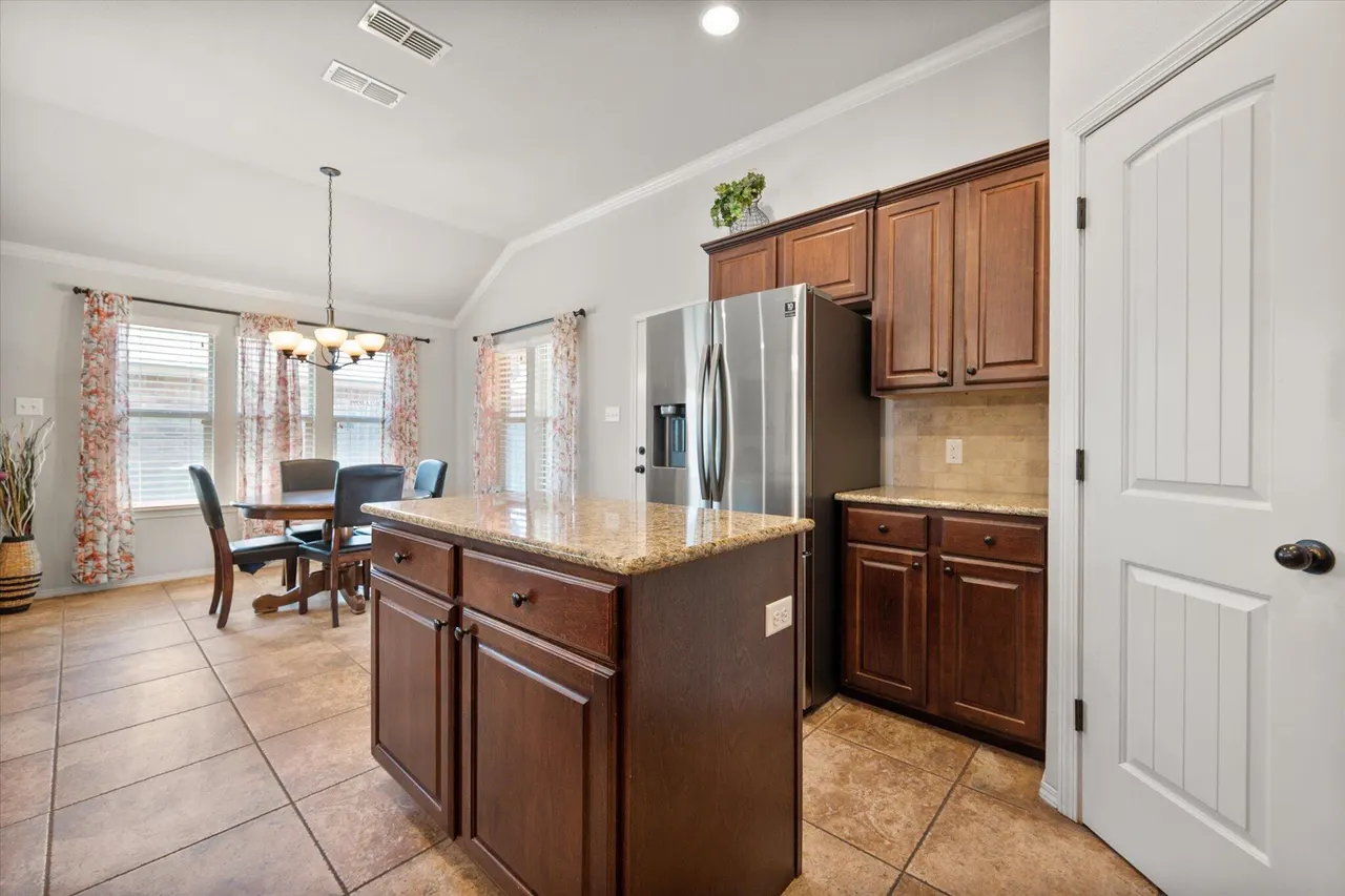 Photo 15 — 3007 111th Street, Lubbock, TX 79423