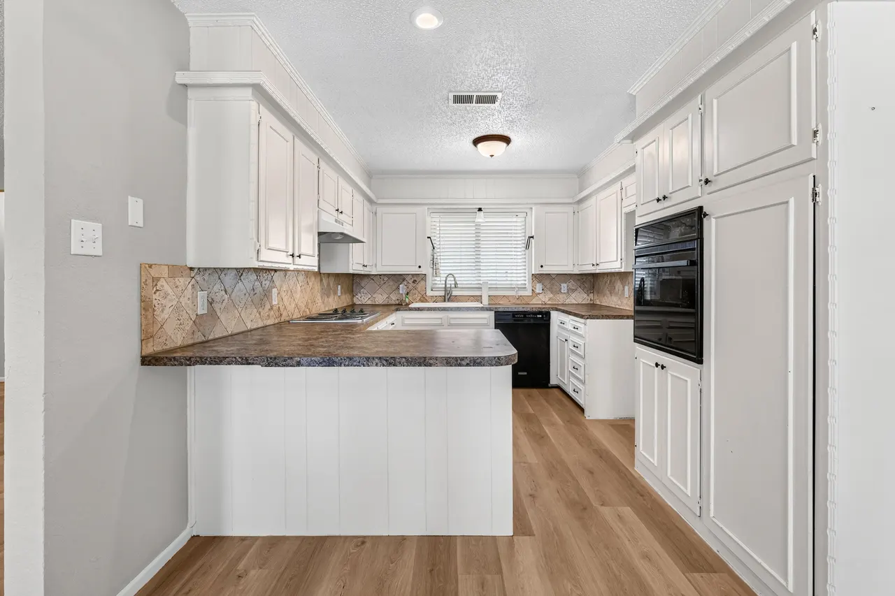 Photo 15 — 4826 9th Street, Lubbock, TX 79416