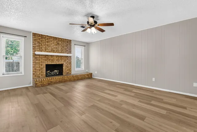 Photo 7 — 4826 9th Street, Lubbock, TX 79416